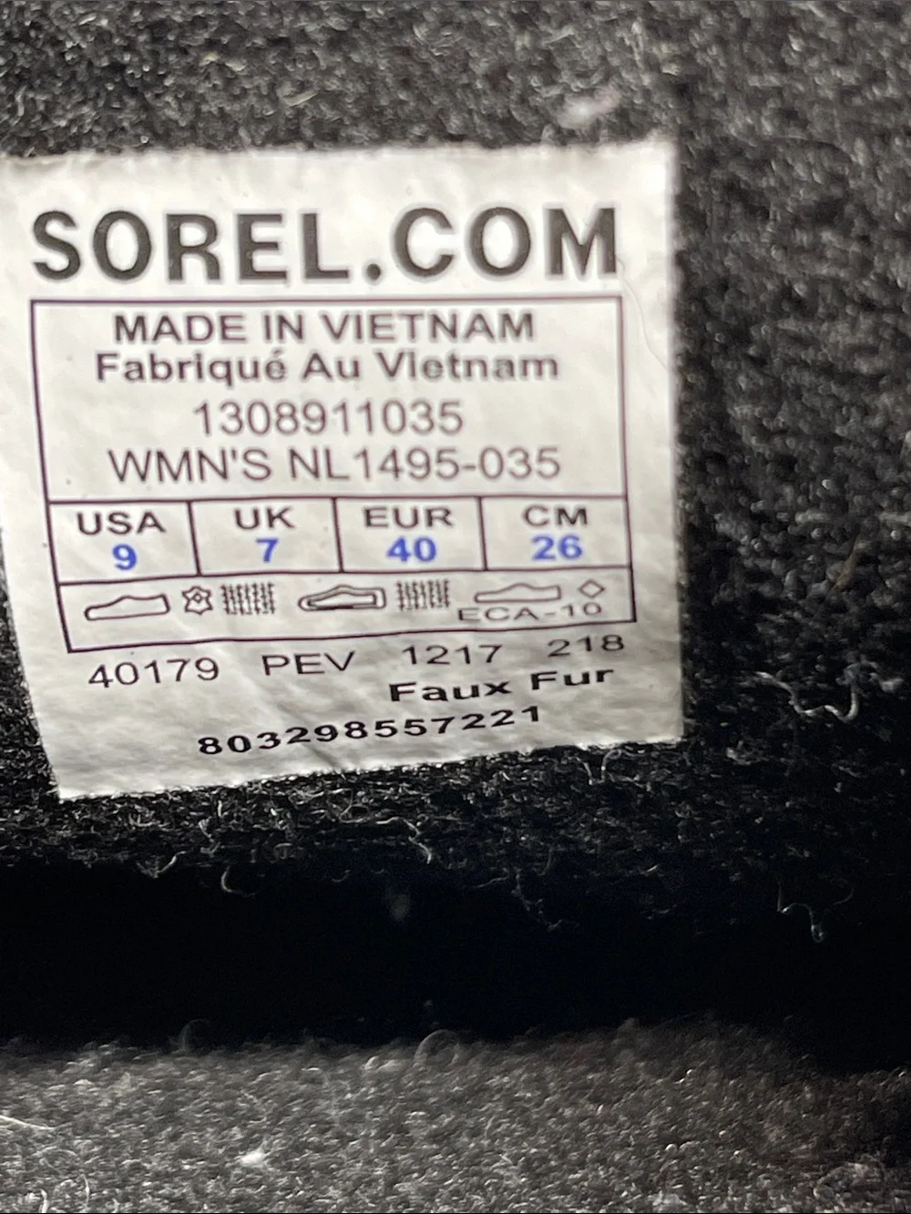 Sorel Gray and Black Waterproof Sherpa-Lined Lace-Up Boots Size 9 women’s